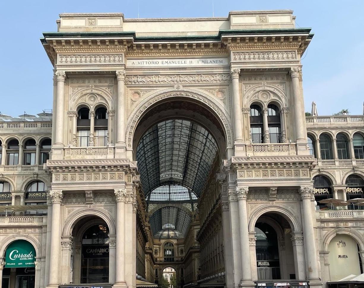 Disciplini Apartment A 5 Min Dal Duomo Milánó Kültér fotó